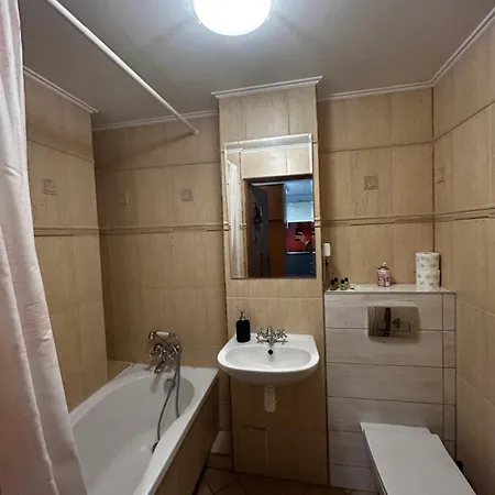 شقة Kometa Srodmiescie